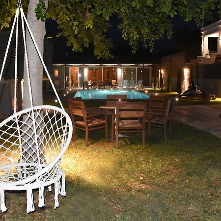 Willa Sunlit Pool House Posidhonía Zewnętrze zdjęcie